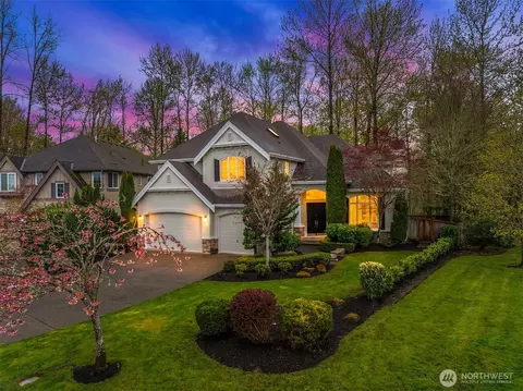 1103 272nd Pl SE, Sammamish, WA 98075