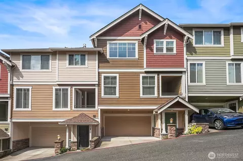 105 118th Ave SE #3, Bellevue, WA 98005
