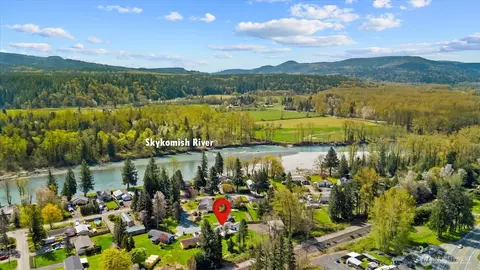 View/Area - 907 Dyer Rd, Sultan, WA 98294 photo 3 of 5