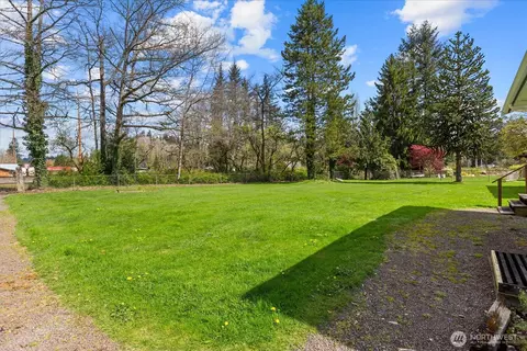 Exterior - 907 Dyer Rd, Sultan, WA 98294 photo 11 of 13