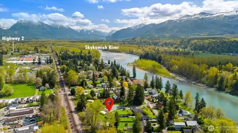 View/Area - 907 Dyer Rd, Sultan, WA 98294 photo 2 of 5