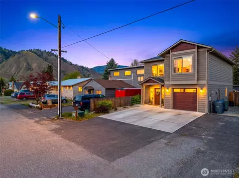 307 Chapel St, Cashmere, WA 98815