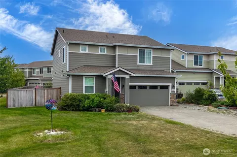 6705 139th Street Ct E, Puyallup, WA 98373