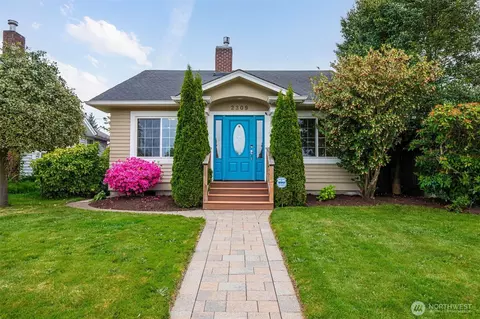 2309 State St, Everett, WA 98201