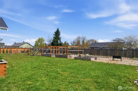 Exterior - 35 Viking Way, Sequim, WA 98382 photo 6 of 8