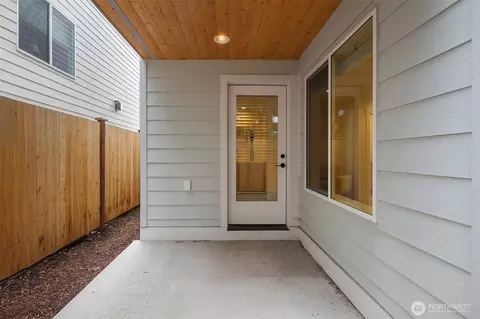 Exterior - 13 160th Pl SE, Bothell, WA 98012 photo 3 of 6