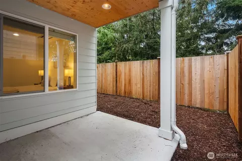 Exterior - 13 160th Pl SE, Bothell, WA 98012 photo 4 of 6