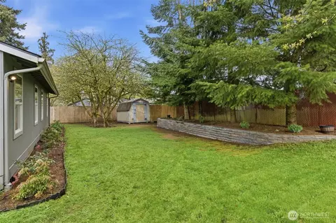Exterior - 326 Cedar Ct, Winlock, WA 98596 photo 3 of 8