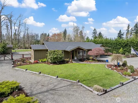 Exterior - 41423 270th Ave SE, Enumclaw, WA 98022 photo 3 of 9