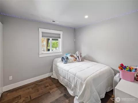 Bedroom - 41423 270th Ave SE, Enumclaw, WA 98022 photo 3 of 7