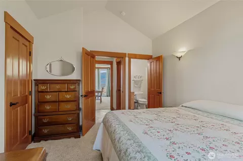 Bedroom - 357 Lakayuse Rd, Manson, WA 98831 photo 2 of 4