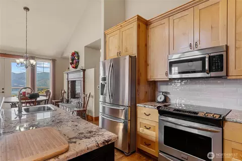 Kitchen - 357 Lakayuse Rd, Manson, WA 98831 photo 2 of 2