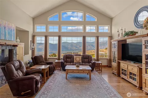 Living - 357 Lakayuse Rd, Manson, WA 98831 photo 1 of 3