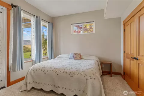 Bedroom - 357 Lakayuse Rd, Manson, WA 98831 photo 3 of 4