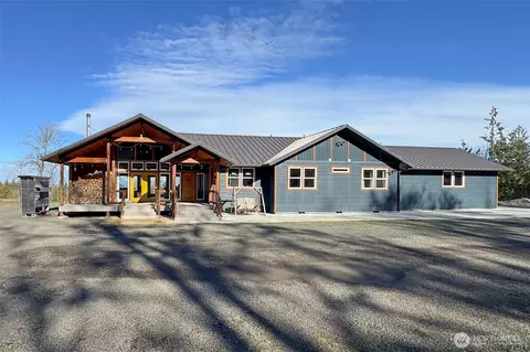 242 Watershed Rd, Port Angeles, WA 98362