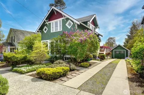 2821 NW 65th St, Seattle, WA 98117