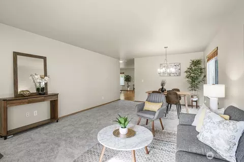 Living - 15006 49th Dr SE, Everett, WA 98208 photo 2 of 7