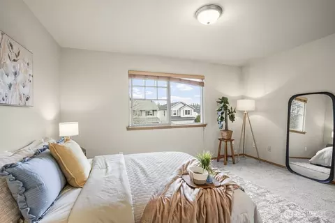 Bedroom - 15006 49th Dr SE, Everett, WA 98208 photo 4 of 6