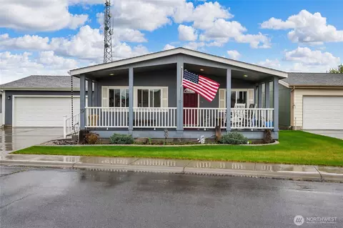 1701 E Burr Ave #19, Moses Lake, WA 98837