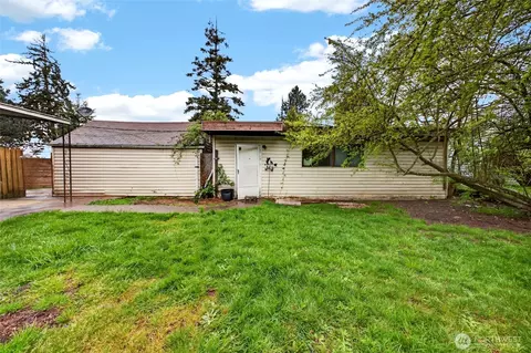 Exterior - 6515 E St, Tacoma, WA 98404 photo 5 of 5