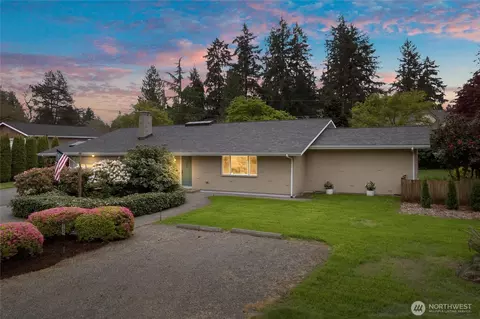 11927 Nyanza Rd SW, Lakewood, WA 98499