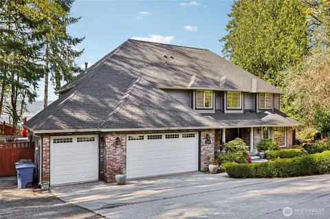 19301 SE 16th St, Sammamish, WA 98075