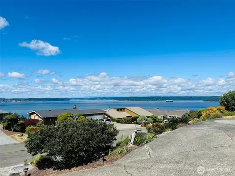 5539 Frances Ave NE, Tacoma, WA 98422
