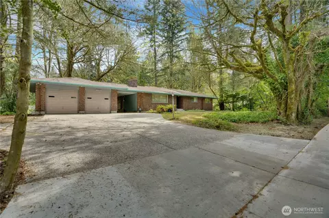 11315 Interlaaken Dr SW, Lakewood, WA 98498