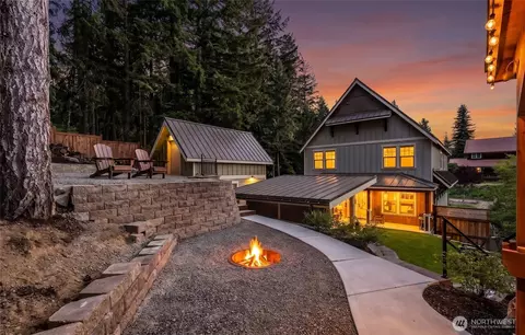 306 W Montana Ave, Roslyn, WA 98941