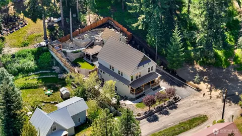 306 W Montana Ave, Roslyn, WA 98941