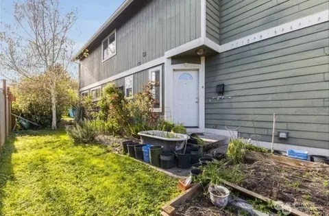 1222 S Sheridan Ave, Tacoma, WA 98405