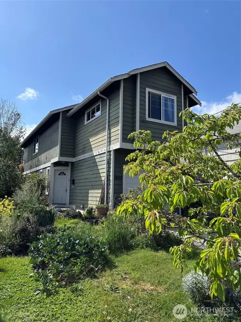 1222 S Sheridan Ave, Tacoma, WA 98405