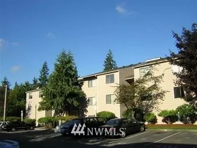 820 E Cady Rd #D205, Everett, WA 98203 photo 1