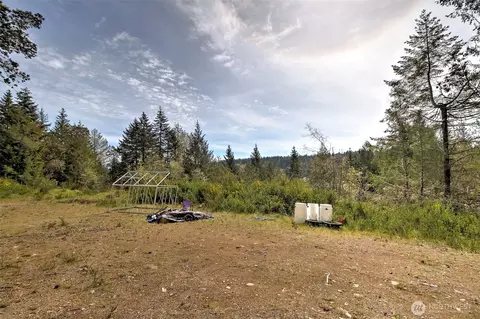 100 E Skyview Dr, Union, WA 98592 photo 2