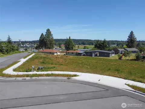 842 Still Rd, Sequim, WA 98382