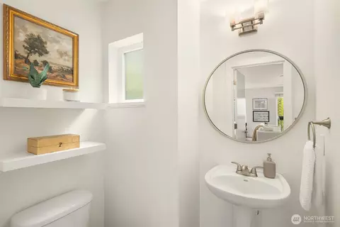 Bath - 751 N 71st St, Seattle, WA 98103 photo 1 of 3
