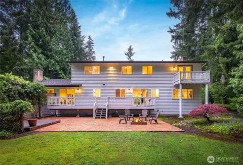 Exterior - 17811 7th Ave W, Bothell, WA 98012 photo 3 of 15