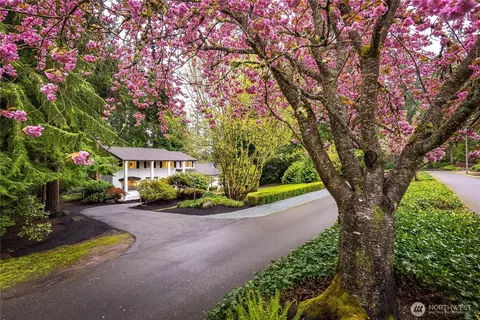 Exterior - 17811 7th Ave W, Bothell, WA 98012 photo 7 of 15