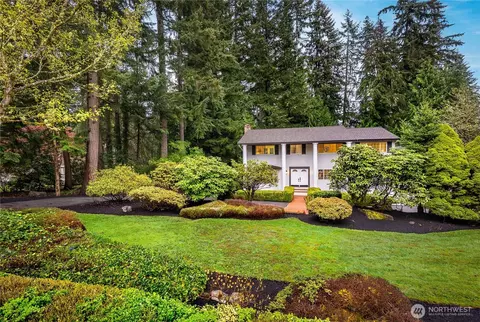 Exterior - 17811 7th Ave W, Bothell, WA 98012 photo 8 of 15