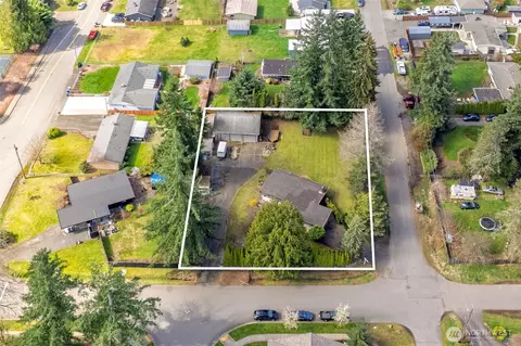 16055 SE 135th St, Renton, WA 98059