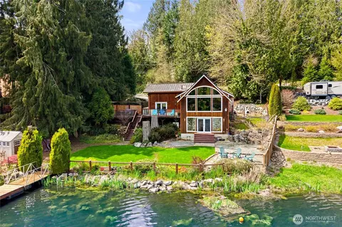 32217 Whitman Lake Dr, Graham, WA 98338