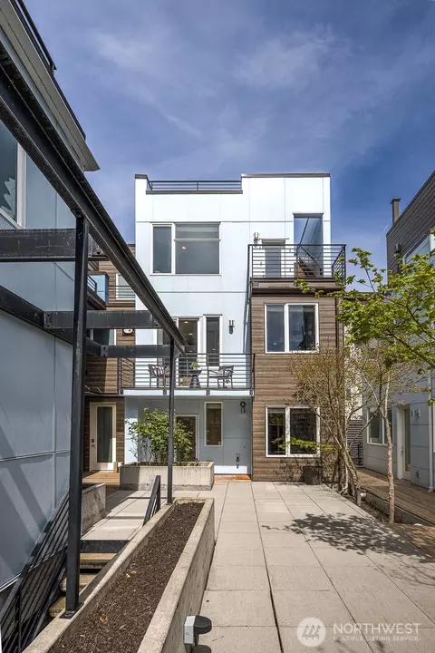 4331 Woodland Park Ave N, Seattle, WA 98103