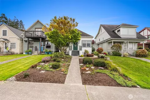 1423 Grand Ave, Everett, WA 98201