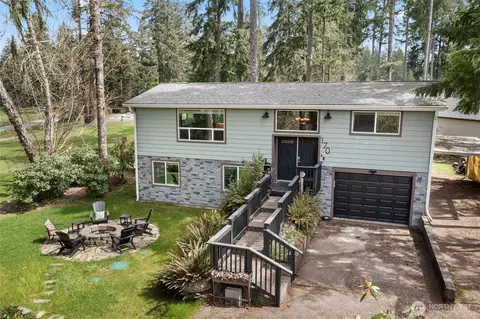 170 E Country Club Dr N, Union, WA 98592