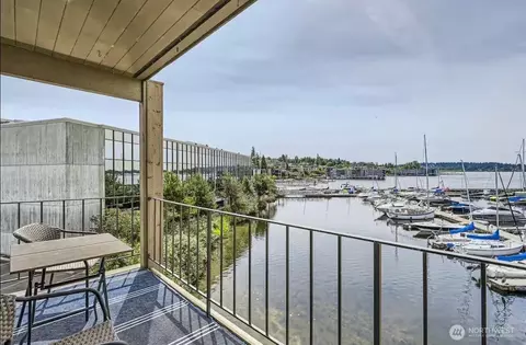65 Kirkland Ave #302, Kirkland, WA 98033
