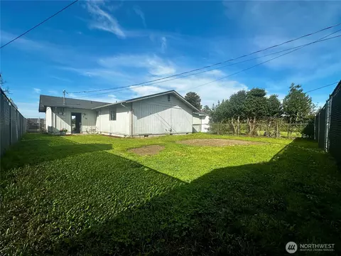 Exterior - 159 W Alder St, Sequim, WA 98382 photo 5 of 8