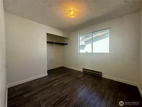 Bedroom - 159 W Alder St, Sequim, WA 98382 photo 4 of 7