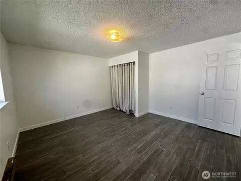 Bedroom - 159 W Alder St, Sequim, WA 98382 photo 1 of 7