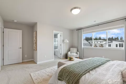 Bedroom - 19230 37th Dr SE, Bothell, WA 98012 photo 2 of 7