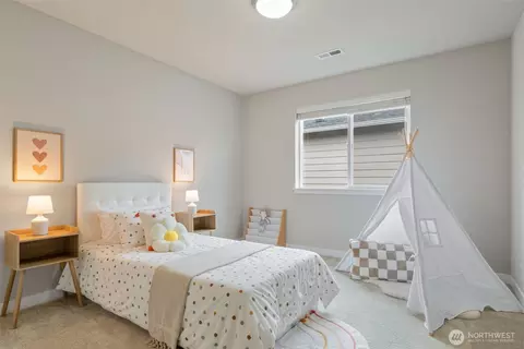 Bedroom - 19230 37th Dr SE, Bothell, WA 98012 photo 6 of 7